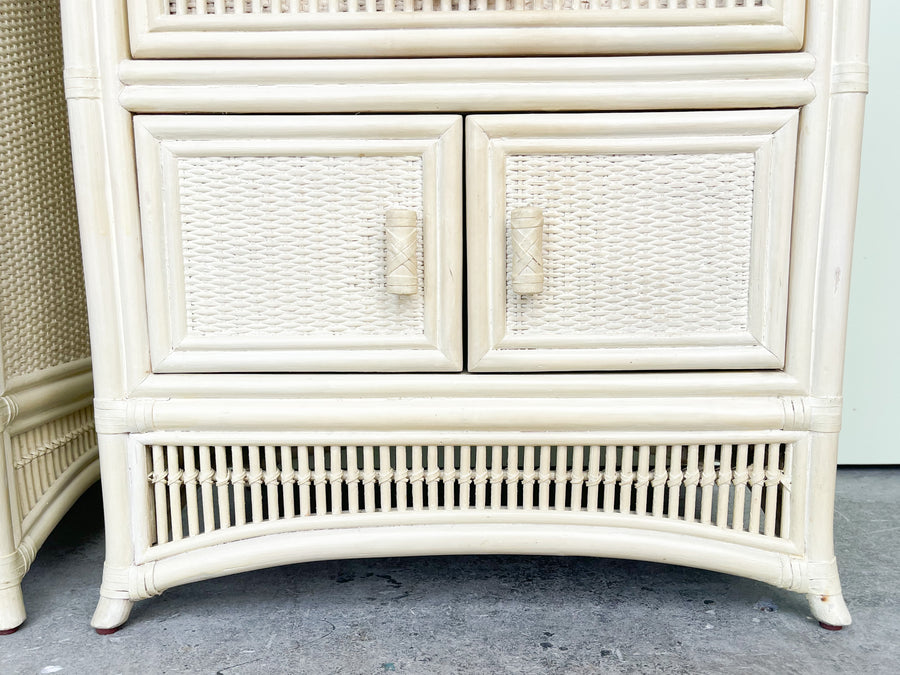 Pair of Cute Coastal Rattan Nightstands