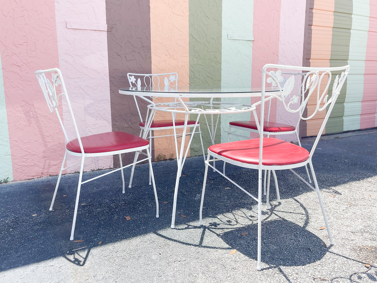 Palm Beach Chic Outdoor Dining Set