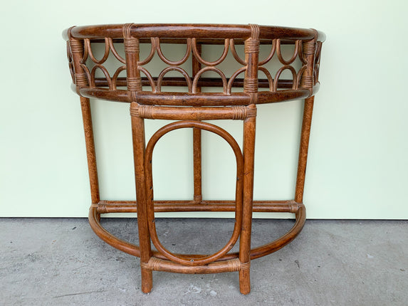 Rattan Circle Demilune