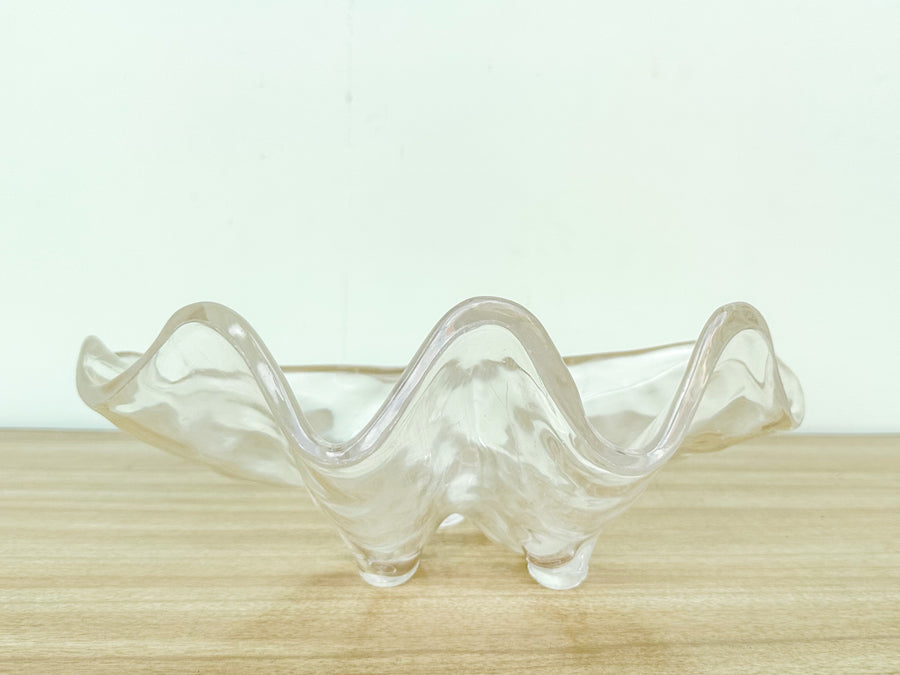 Acrylic Clam Bowl and Six Dishes