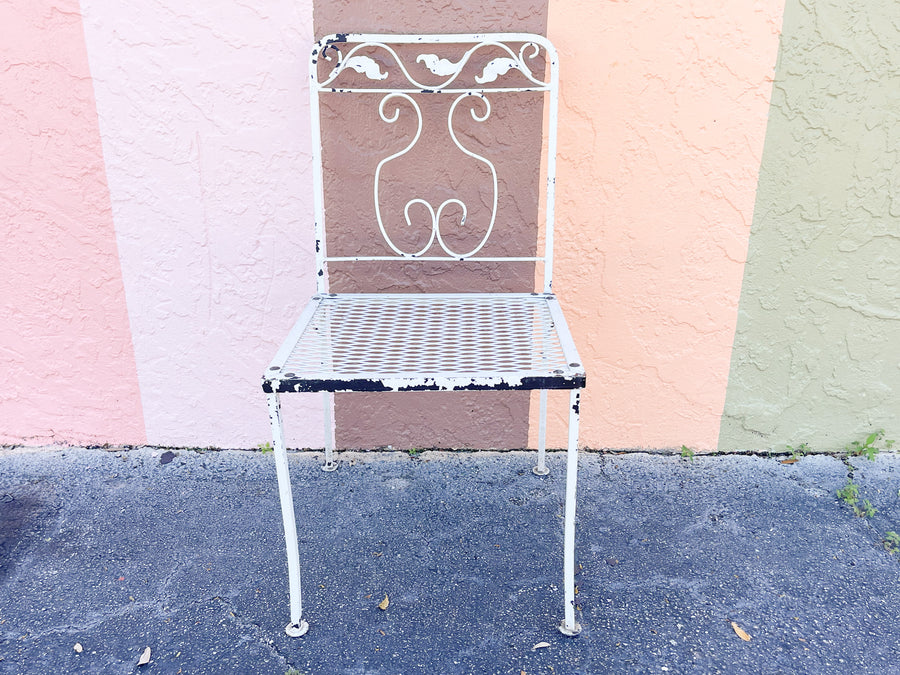Palm Beach Chic Outdoor Table Set