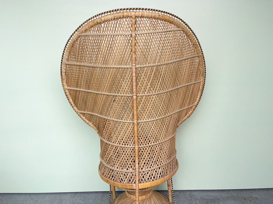 Island Style Rattan Peacock Chair