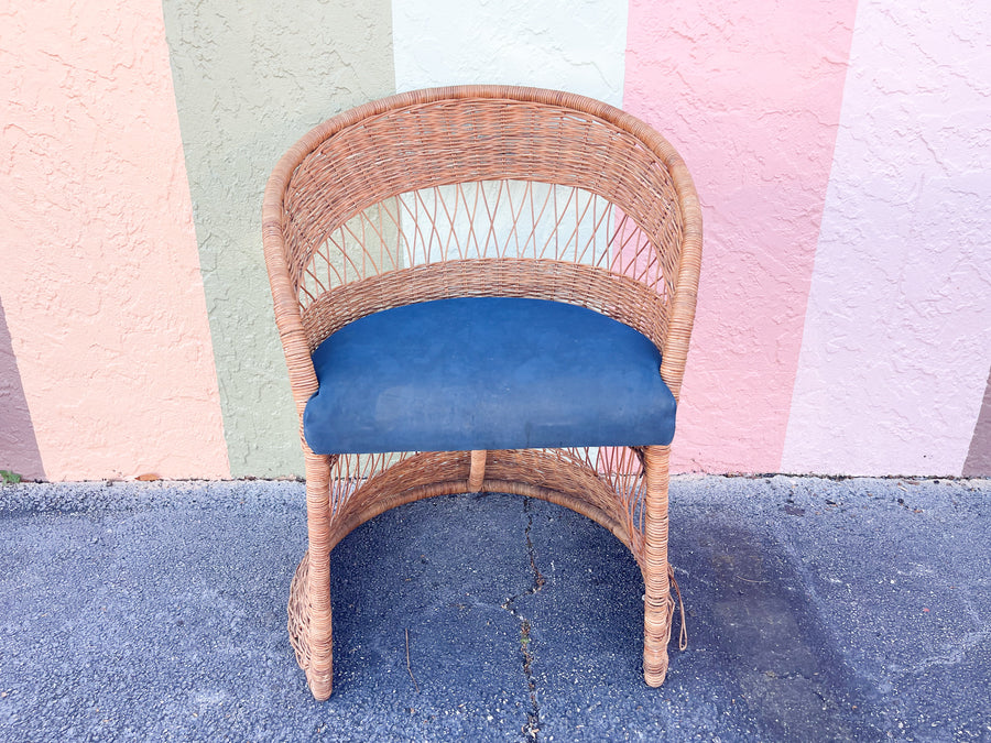 Wicker Chic Dining Table and Chairs