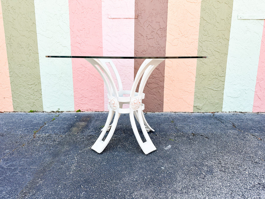 Palm Beach Chic Grotto Shell Back Outdoor Dining Set