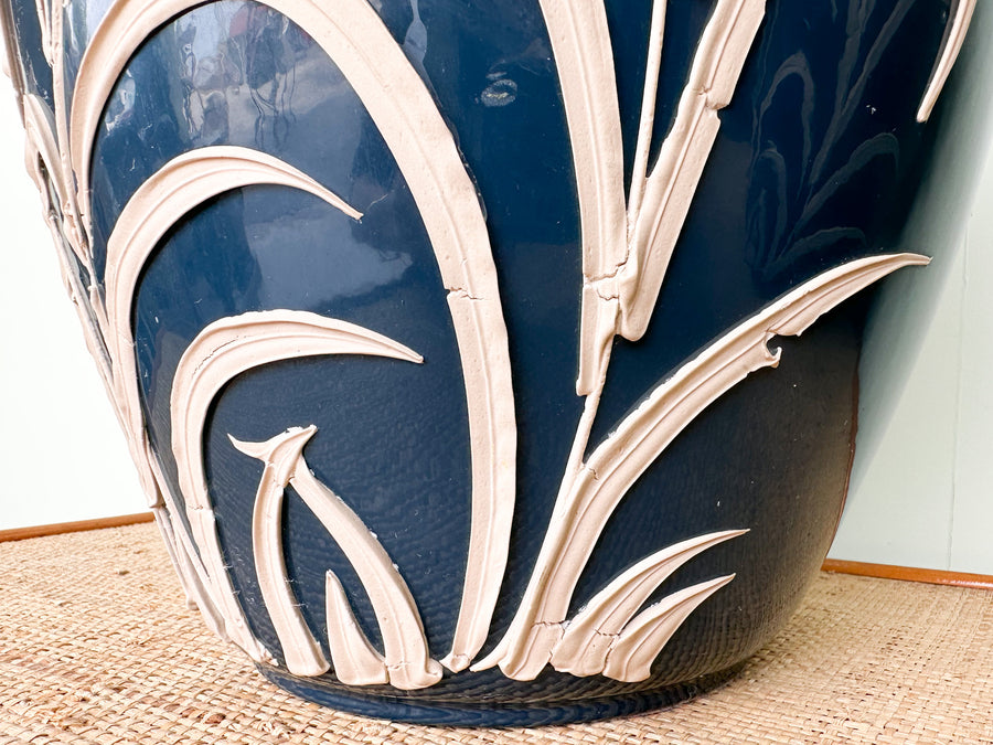 Pair of Sheaf of Wheat Navy Icing Lamps