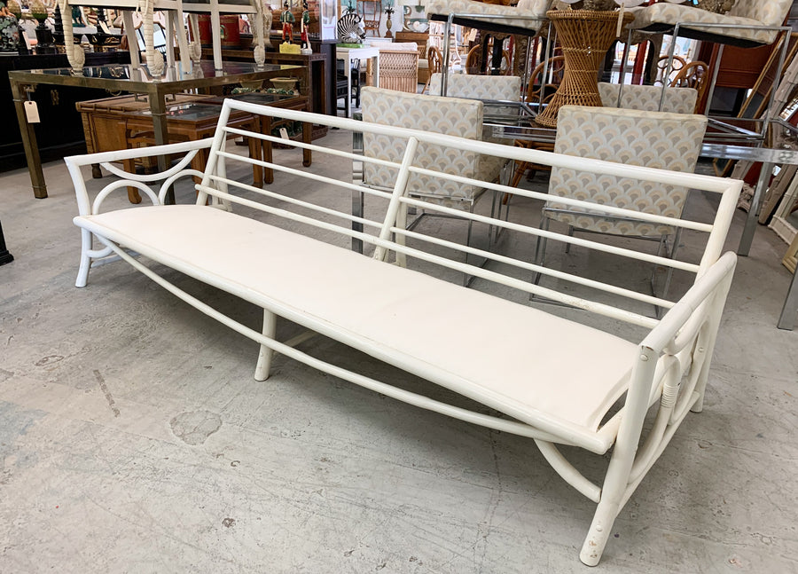 50’s Chic Circle Rattan Sofa