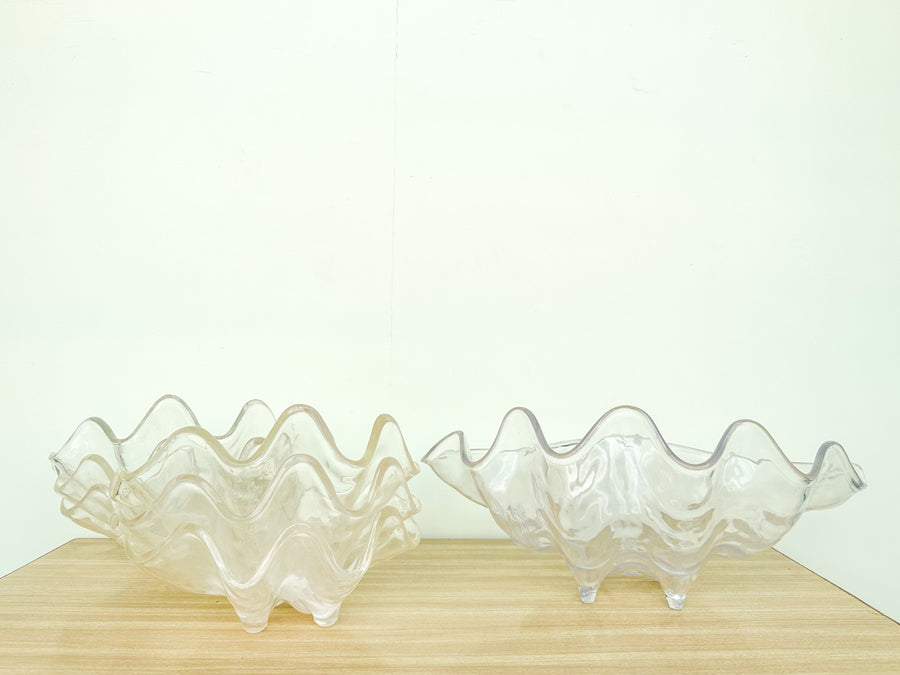 Acrylic Clam Bowl and Six Dishes