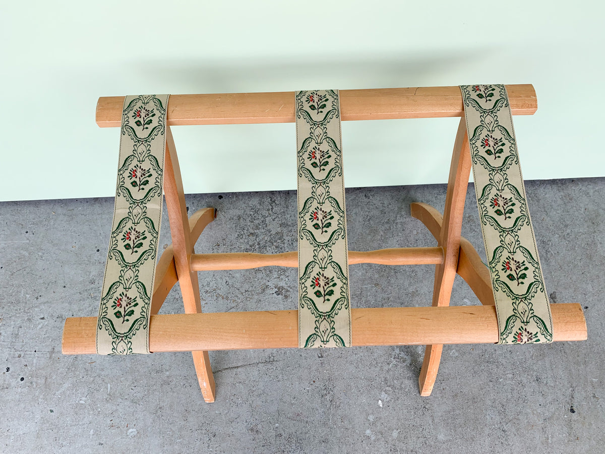 Ribbon Luggage Racks