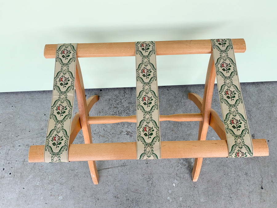 Ribbon Luggage Racks