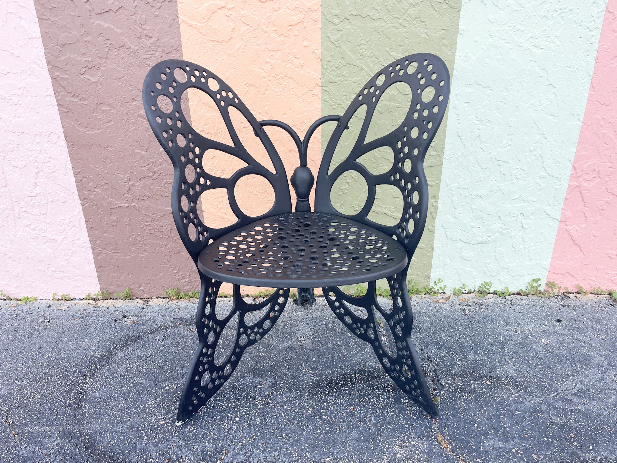 Rod iron butterfly discount chair