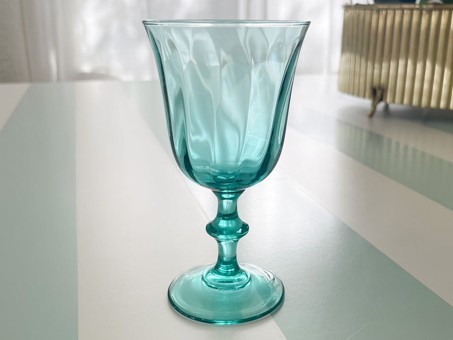 Set of Eight Caribbean Sea Glassware