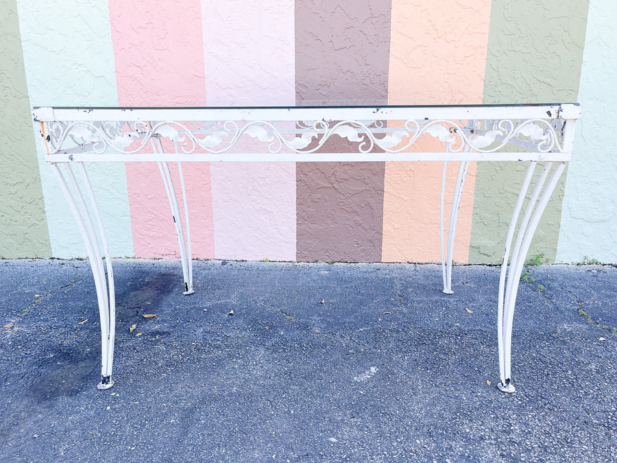 Palm Beach Chic Outdoor Table Set
