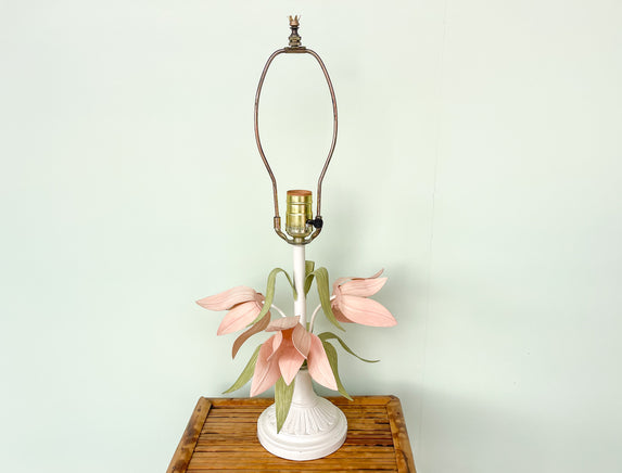 Sweet Tole Flower Lamp