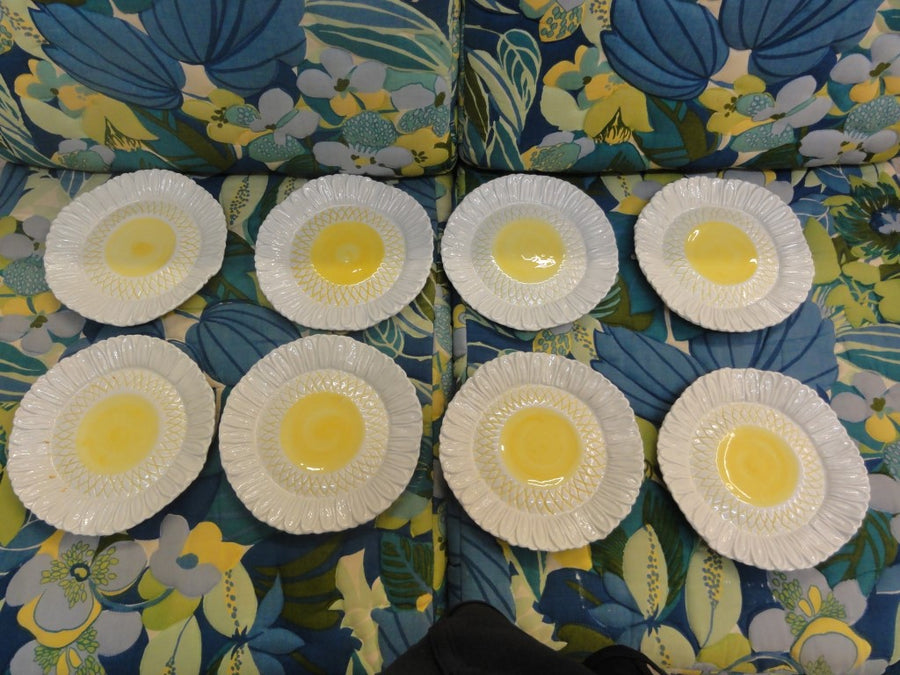 8 Italian Meiselma k/ 2093 Imports Daisy Plates