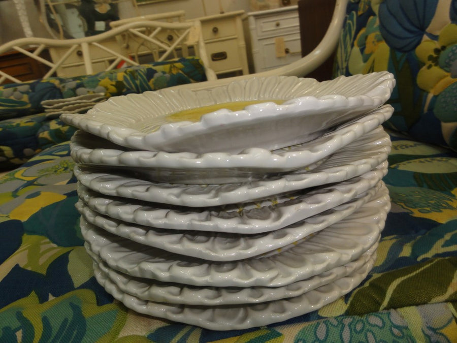 8 Italian Meiselma k/ 2093 Imports Daisy Plates