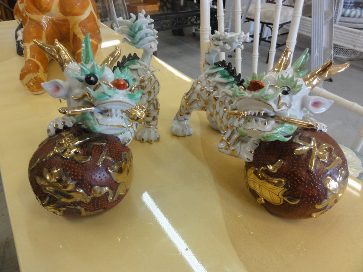 Detailed Ceramic Lion Foo Dogs