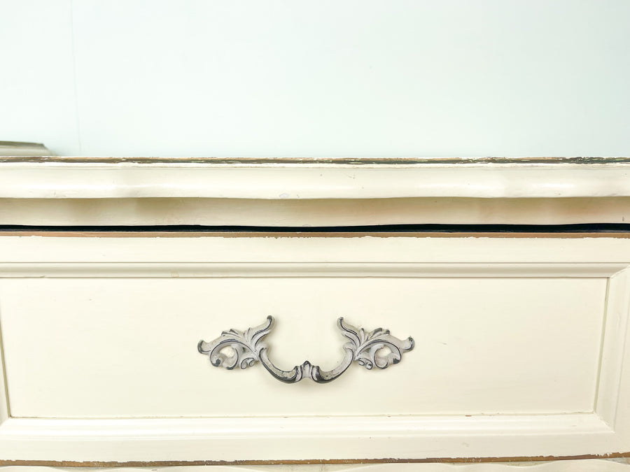 Pair of Regency Style Henry Link Nightstands