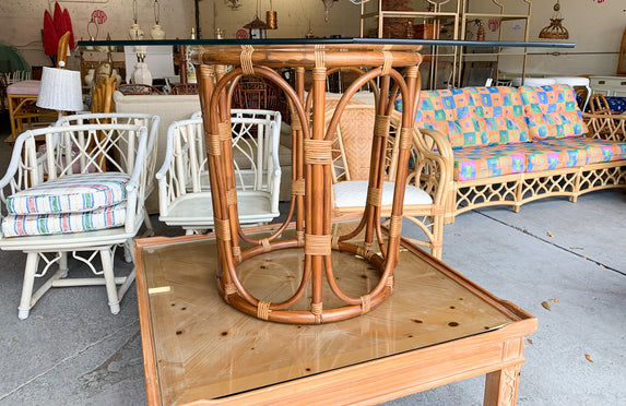 Island Style Rattan Table