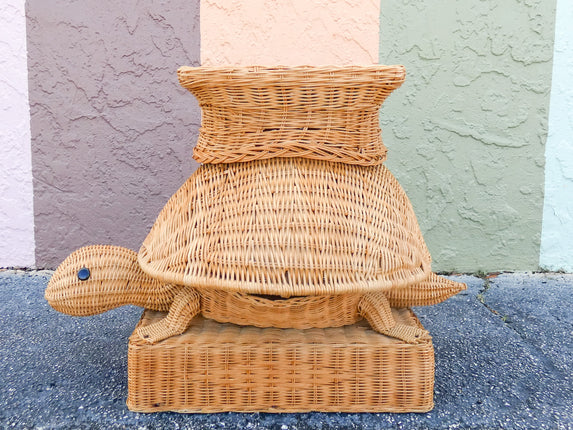 Cute Wicker Turtle Garden Seat