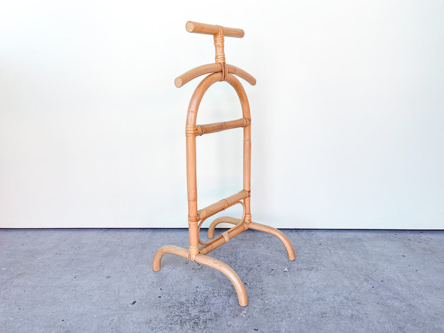 Unique Rattan Valet
